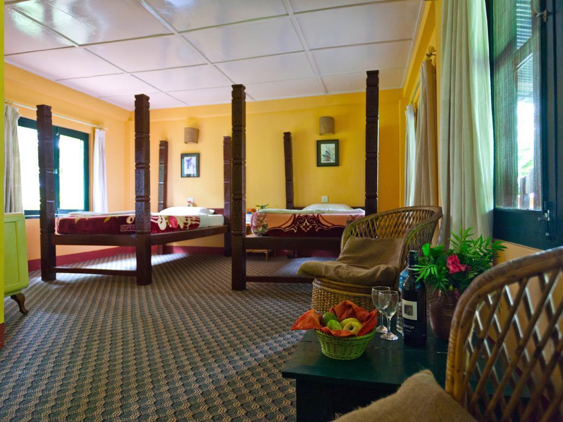 Maruni Sanctuary Lodge By Kgh Group Sauraha Exterior photo